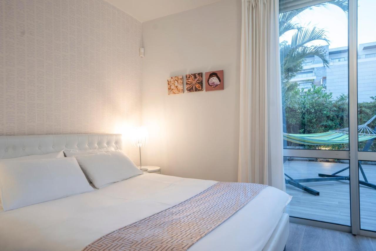 Modern Villa-ella Sun