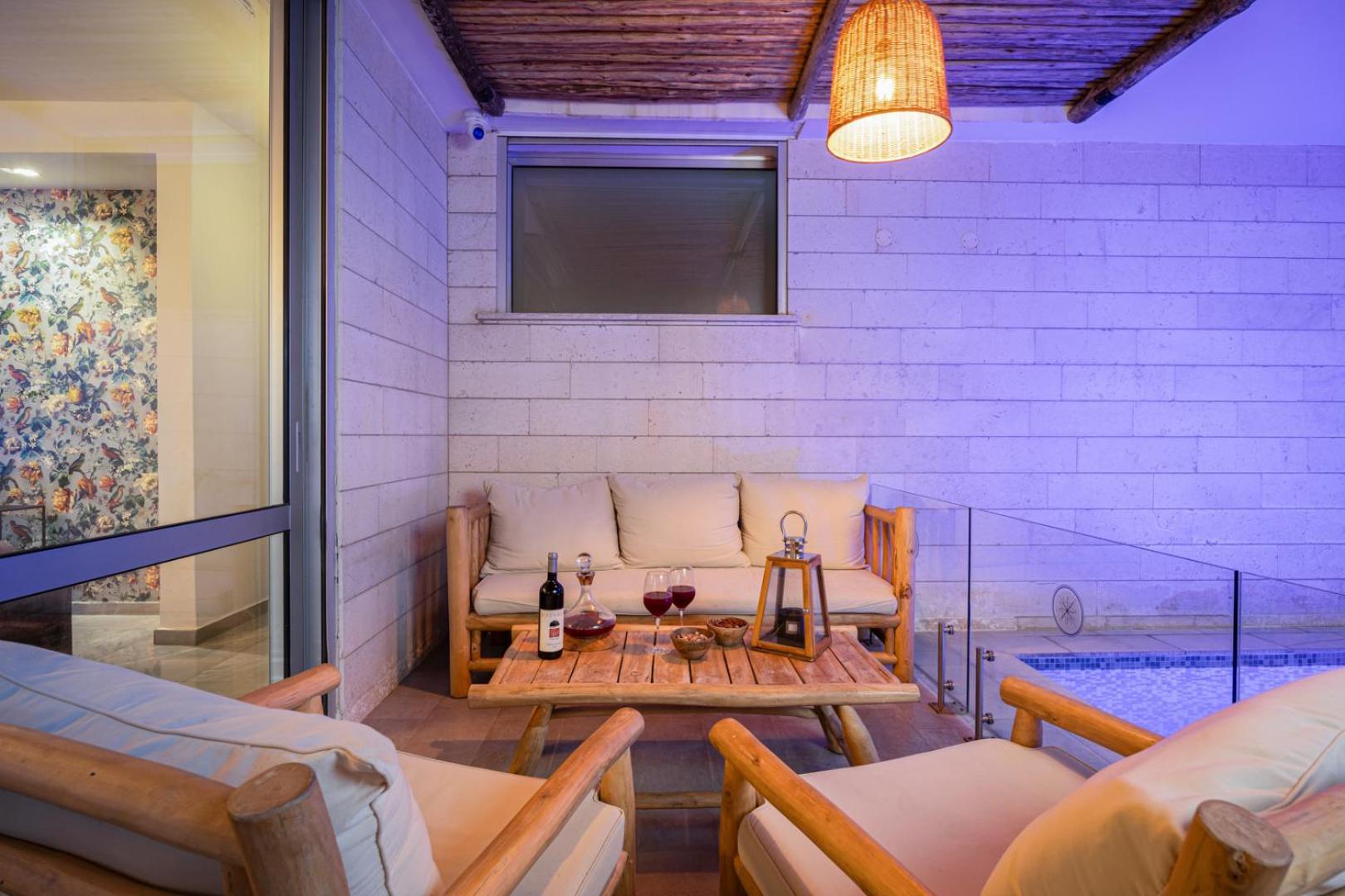 Villa Modern Villa-ella Sun